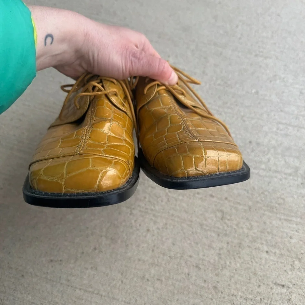 Hugo Vitelli Vintage Yellow Gold Oxford Style shoes Faux Croc 5